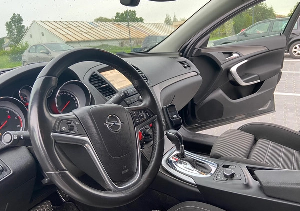 Opel Insignia cena 24900 przebieg: 257000, rok produkcji 2012 z Międzylesie małe 137
